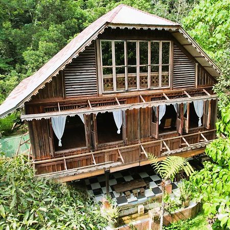 Happy Ria Homestay & Guesthouse 부킷 라왕 외부 사진