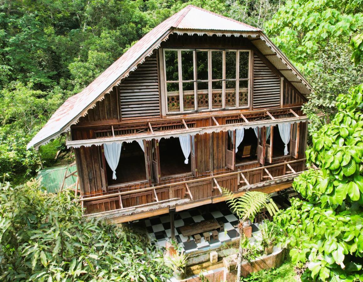 Happy Ria Homestay & Guesthouse 부킷 라왕 외부 사진